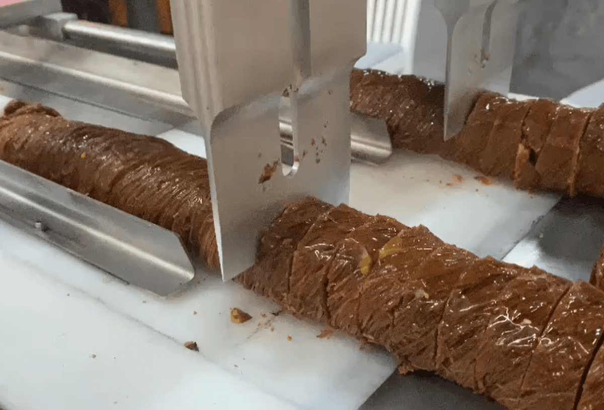 dessert ultrasonic cutting machine sl1002