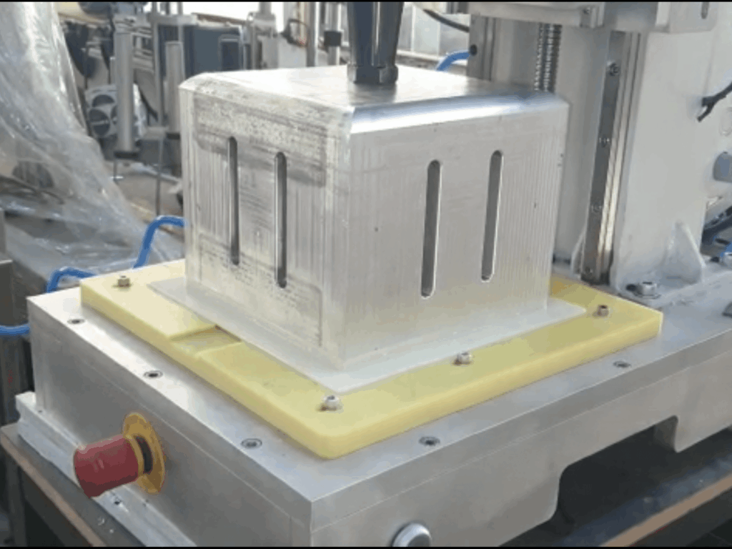 ultrasonic welding machine for plastic parts